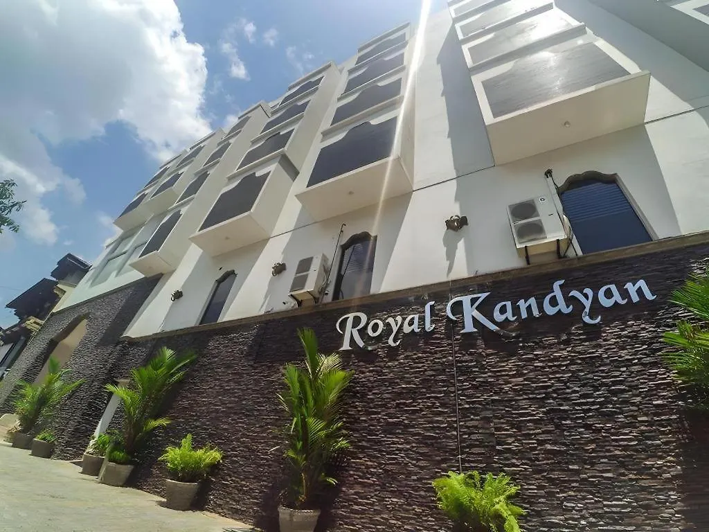 **** Hotel Royal Kandyan Sri Lanka