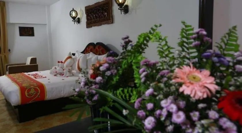 Hotel Royal Kandyan