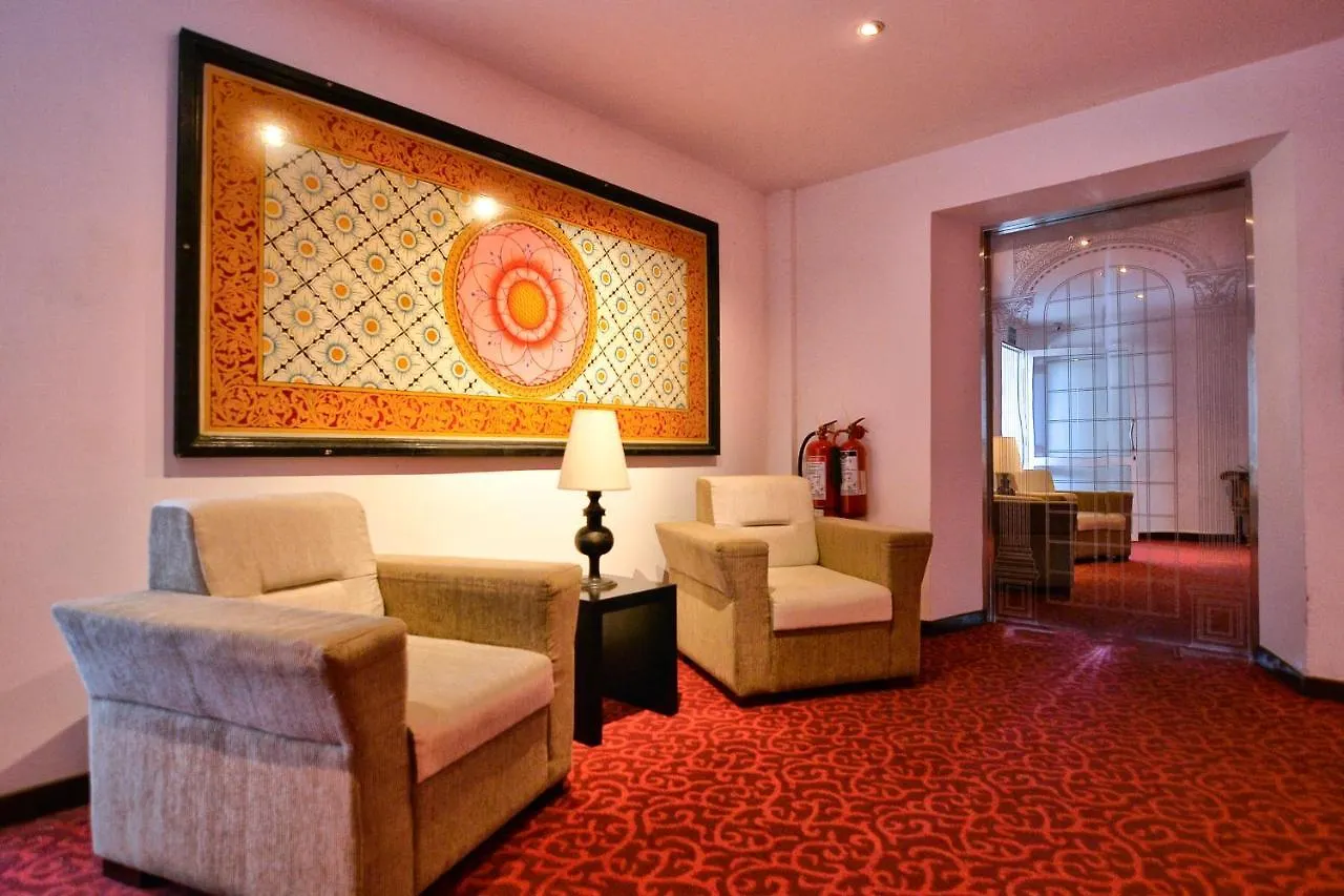 **** Hotel Royal Kandyan Sri Lanka